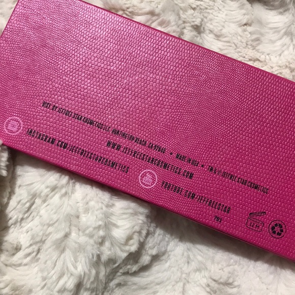 Jeffree Star Androgyny Eyeshadow Palette - Picture 2 of 8